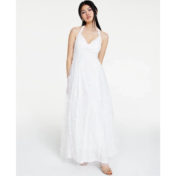 Jump Dresses & Skirts - Jump White Halter Wedding Dress